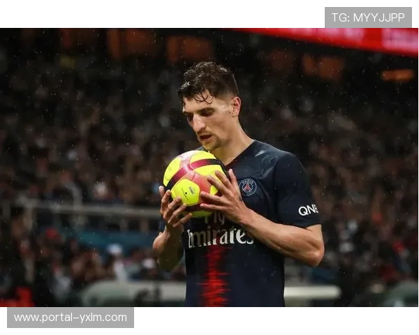 里尔后卫穆尼耶肌肉挫伤，预计缺阵三周